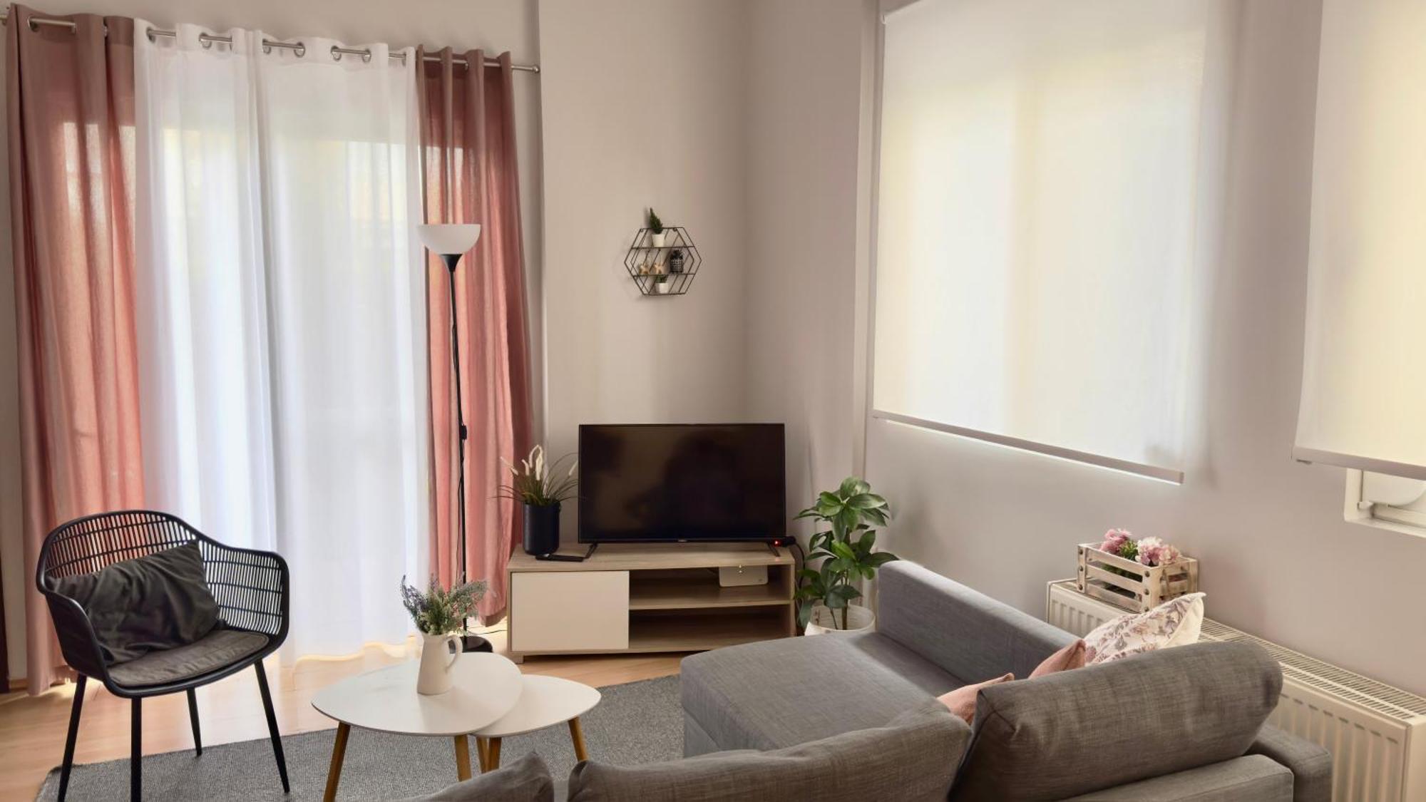 Elegant Glyfada Apartment-Private Garden-Near Metro 아테네 외부 사진